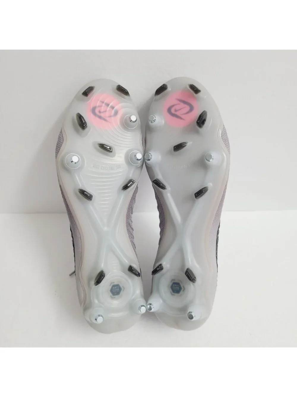 NEW Nike Phantom GX II Elite SG-Pro AC Soccer Cleats HF4356-001 Size 7 Gray